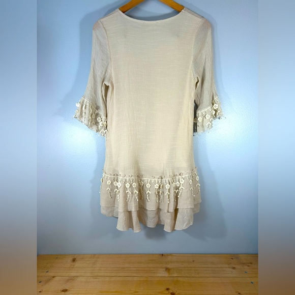 Elegant Cream Lace Trim Women's Dress Size Small - Picture 2 of 11